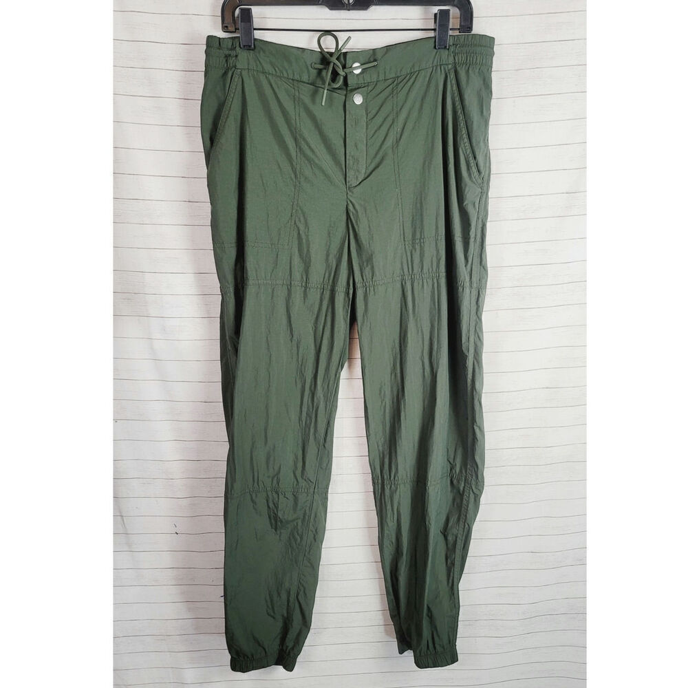 ATHLETA EXPEDITION JOGGER in HUNTER GREEN, SZ 4 TALL